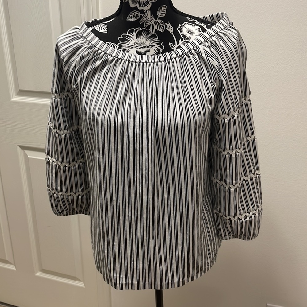 Talbots M 3/4 sleeve top, boatneck top.